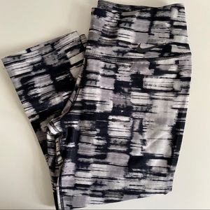 Nike cropped leggings